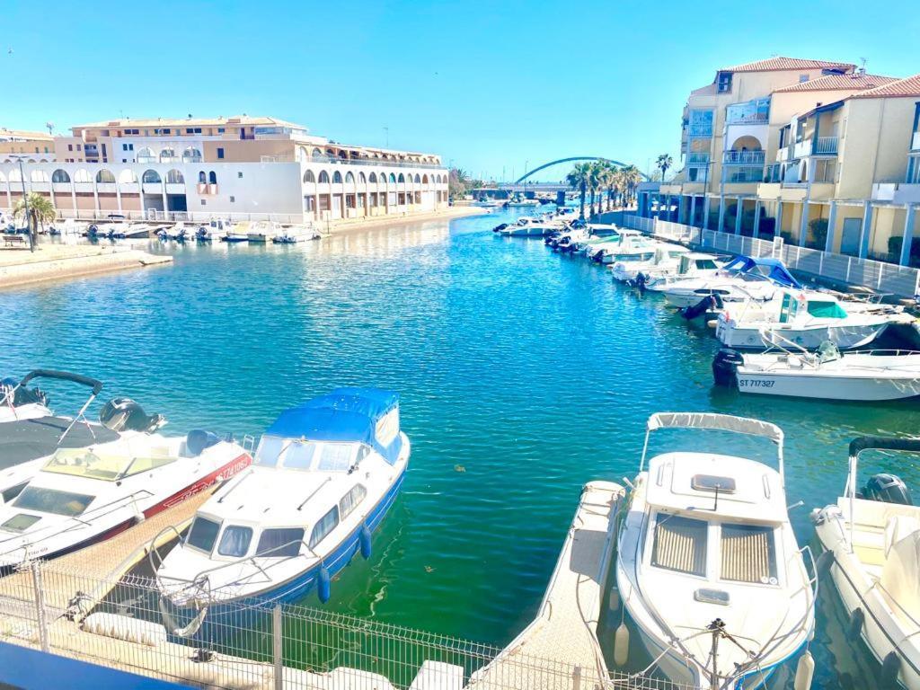 Magnifique Appart Marina Proche Plage Avec Parking Sète Exterior foto